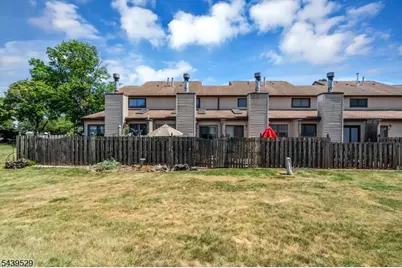 107 Bayberry Dr, Franklin Township, NJ 08873 - Photo 43