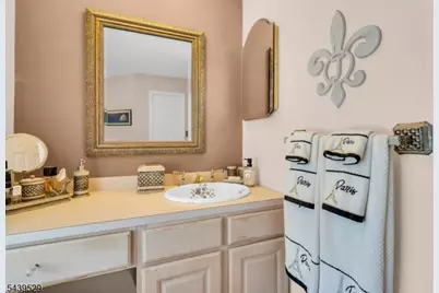 107 Bayberry Dr, Franklin Township, NJ 08873 - Photo 31