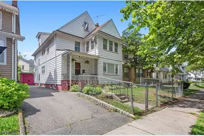 51 Ampere Pkwy, East Orange, NJ 07017 - Photo 13