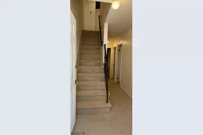 664 Irvington A C00 #20, Maplewood, NJ 07040 - Photo 3