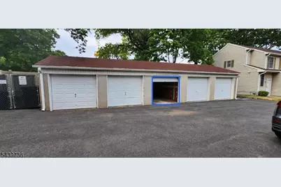 664 Irvington A C00 #20, Maplewood, NJ 07040 - Photo 19