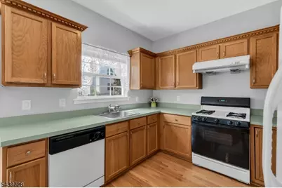 17 Okeefe Rd, Bridgewater, NJ 08807 - Photo 17
