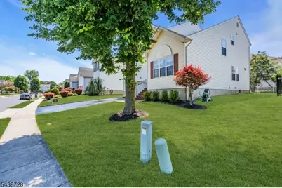 17 Okeefe Rd, Bridgewater, NJ 08807 - Photo 3