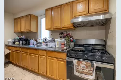 333 Magnolia Ave, Elizabeth, NJ 07206 - Photo 13