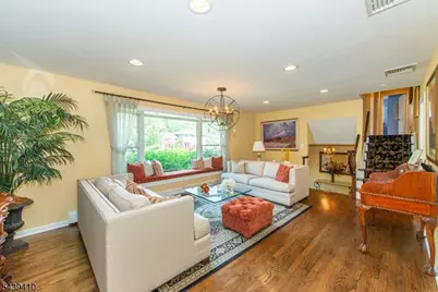 11 Crane Dr, Montville Township, NJ 07058 - Photo 5