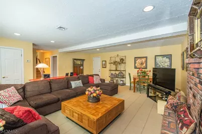 11 Crane Dr, Montville Township, NJ 07058 - Photo 15