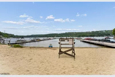 403 E Shore Trl, Sparta Township, NJ 07871 - Photo 37