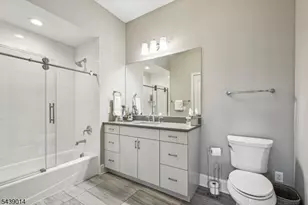 33 Green Village Rd4501, Madison, NJ 07940 - Photo 13