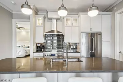 33 Green Village Rd4501, Madison, NJ 07940 - Photo 5