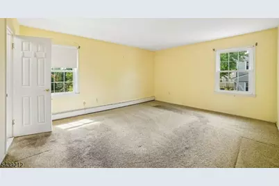 30 Tanglewood Dr, East Hanover Township, NJ 07936 - Photo 19