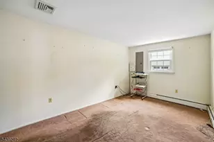 30 Tanglewood Dr, East Hanover Township, NJ 07936 - Photo 33