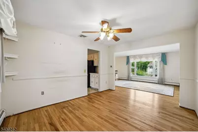 30 Tanglewood Dr, East Hanover Township, NJ 07936 - Photo 13