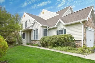 253 Patriot Hill Dr, Bernards Township, NJ 07920 - Photo 1