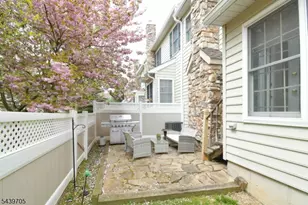 253 Patriot Hill Dr, Bernards Township, NJ 07920 - Photo 27