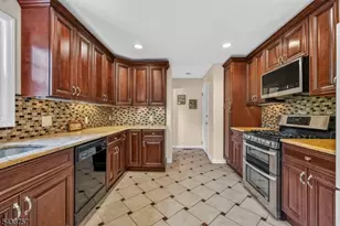 10 Jean Dr, Montville Township, NJ 07082 - Photo 9