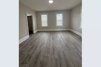 112 Broad St, Phillipsburg, NJ 08865 - Photo 3