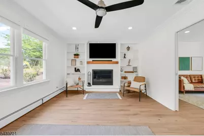 21 Tulip Ter, Wayne, NJ 07470 - Photo 9