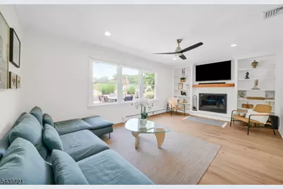 21 Tulip Ter, Wayne, NJ 07470 - Photo 7