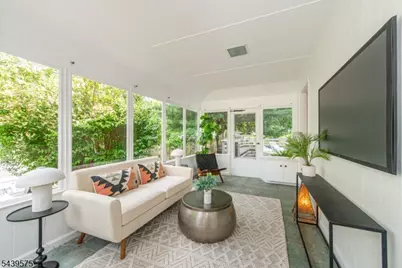 132 Haddon Pl, Montclair, NJ 07043 - Photo 21