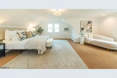 132 Haddon Pl, Montclair, NJ 07043 - Photo 29