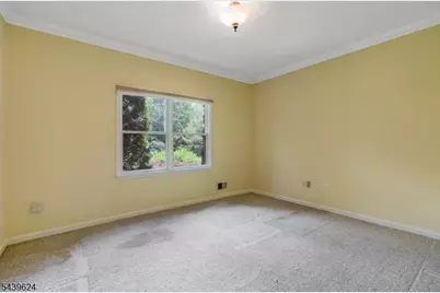 40 Southgate Dr, Clinton Township, NJ 08801 - Photo 17