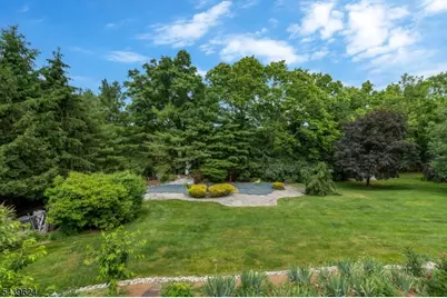 40 Southgate Dr, Clinton Township, NJ 08801 - Photo 21