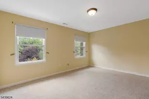 40 Southgate Dr, Clinton Township, NJ 08801 - Photo 29
