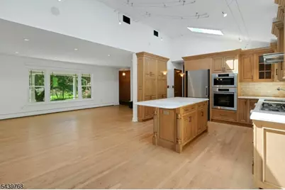 29 Dogwood Dr, Chester, NJ 07930 - Photo 13