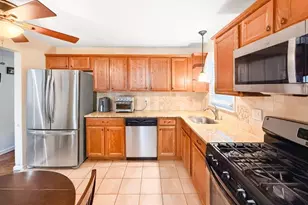 361 Patricia Ct, Union Township, NJ 07083 - Photo 9