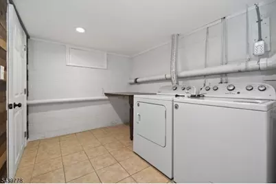318 Greenwich St, Greenwich Township, NJ 08886 - Photo 17