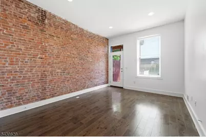 252 Mount Pleasant Ave #1, Newark, NJ 07104 - Photo 9