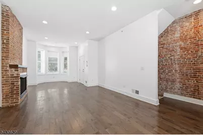 252 Mount Pleasant Ave #1, Newark, NJ 07104 - Photo 3