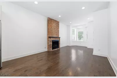 252 Mount Pleasant Ave #1, Newark, NJ 07104 - Photo 5