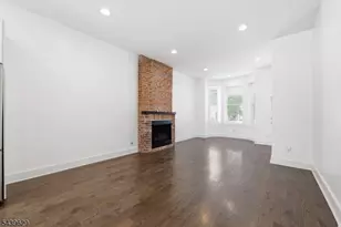 252 Mt Pleasant Ave, Newark, NJ 07104 - Photo 5