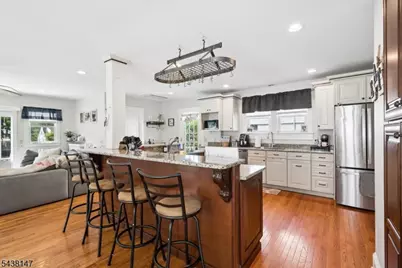 49 Pennsylvania Ave, Flemington, NJ 08822 - Photo 7