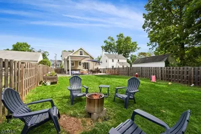 49 Pennsylvania Ave, Flemington, NJ 08822 - Photo 31
