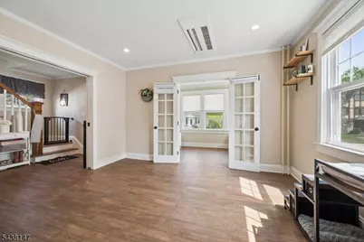 49 Pennsylvania Ave, Flemington, NJ 08822 - Photo 15