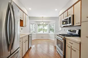 27 Possum Way, New Providence, NJ 07974 - Photo 7