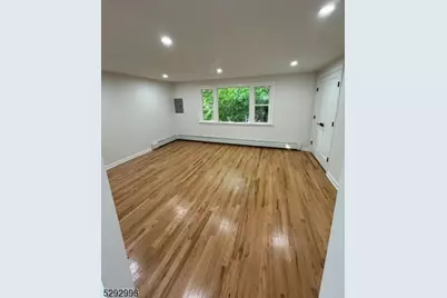 536 Broughton Ave, Bloomfield, NJ 07003 - Photo 5