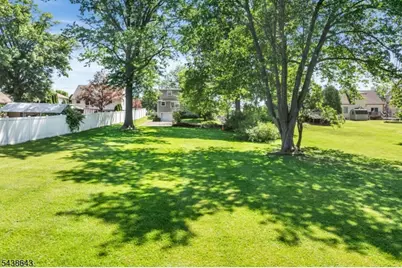 623 1st Ave, Raritan, NJ 08869 - Photo 17