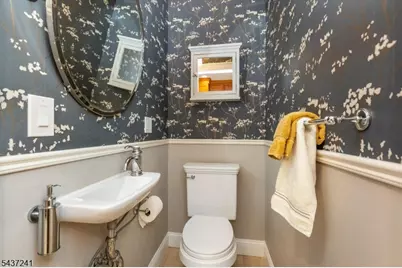 73 Hawthorne Ave, Glen Ridge, NJ 07028 - Photo 31