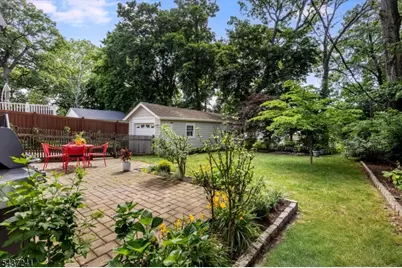 73 Hawthorne Ave, Glen Ridge, NJ 07028 - Photo 49