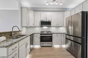 612 Lopez Ln, Morris Plains, NJ 07950 - Photo 13