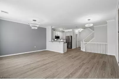 612 Lopez Ln, Morris Plains, NJ 07950 - Photo 9