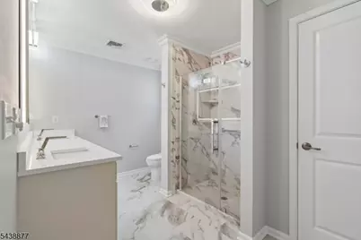612 Lopez Ln, Morris Plains, NJ 07950 - Photo 19