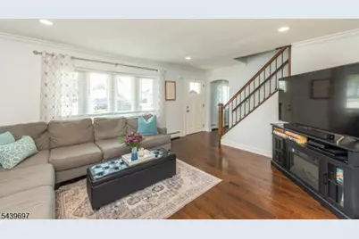 18 Sweetwood Dr, Cedar Grove, NJ 07009 - Photo 3