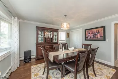 18 Sweetwood Dr, Cedar Grove, NJ 07009 - Photo 9
