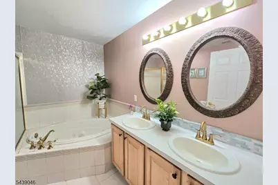 324 Winthrop Dr, Nutley Twp., NJ 07110 - Photo 15
