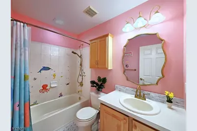324 Winthrop Dr, Nutley Twp., NJ 07110 - Photo 19