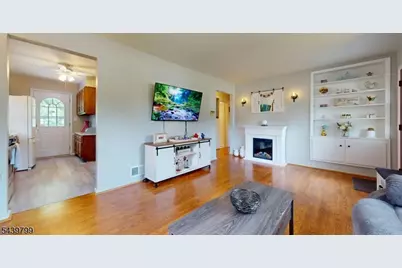 725 Loretta Ter, Plainfield, NJ 07062 - Photo 7